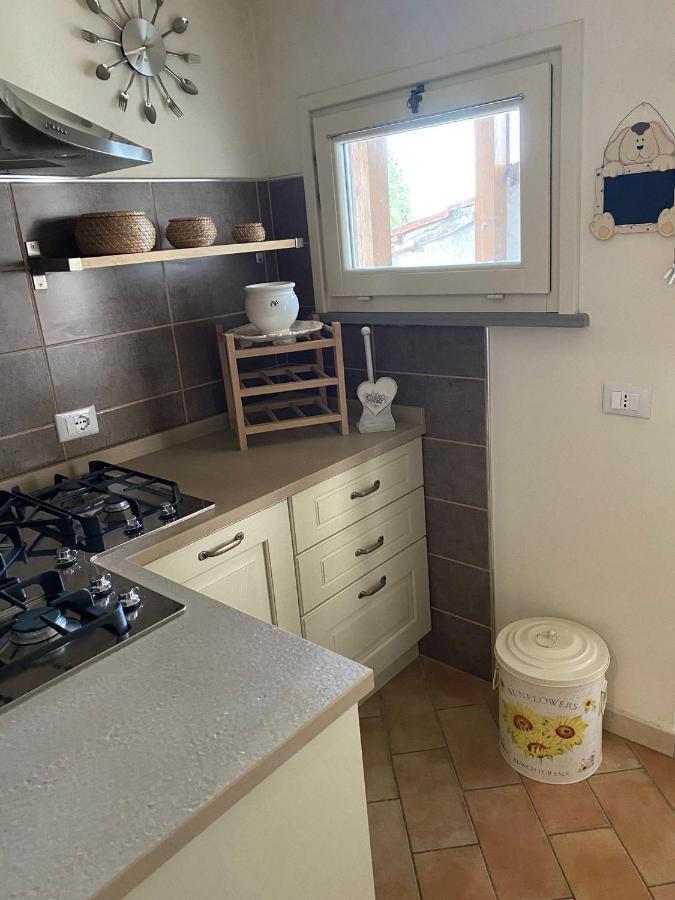 Apartamento Best Eva House Chianni Exterior foto